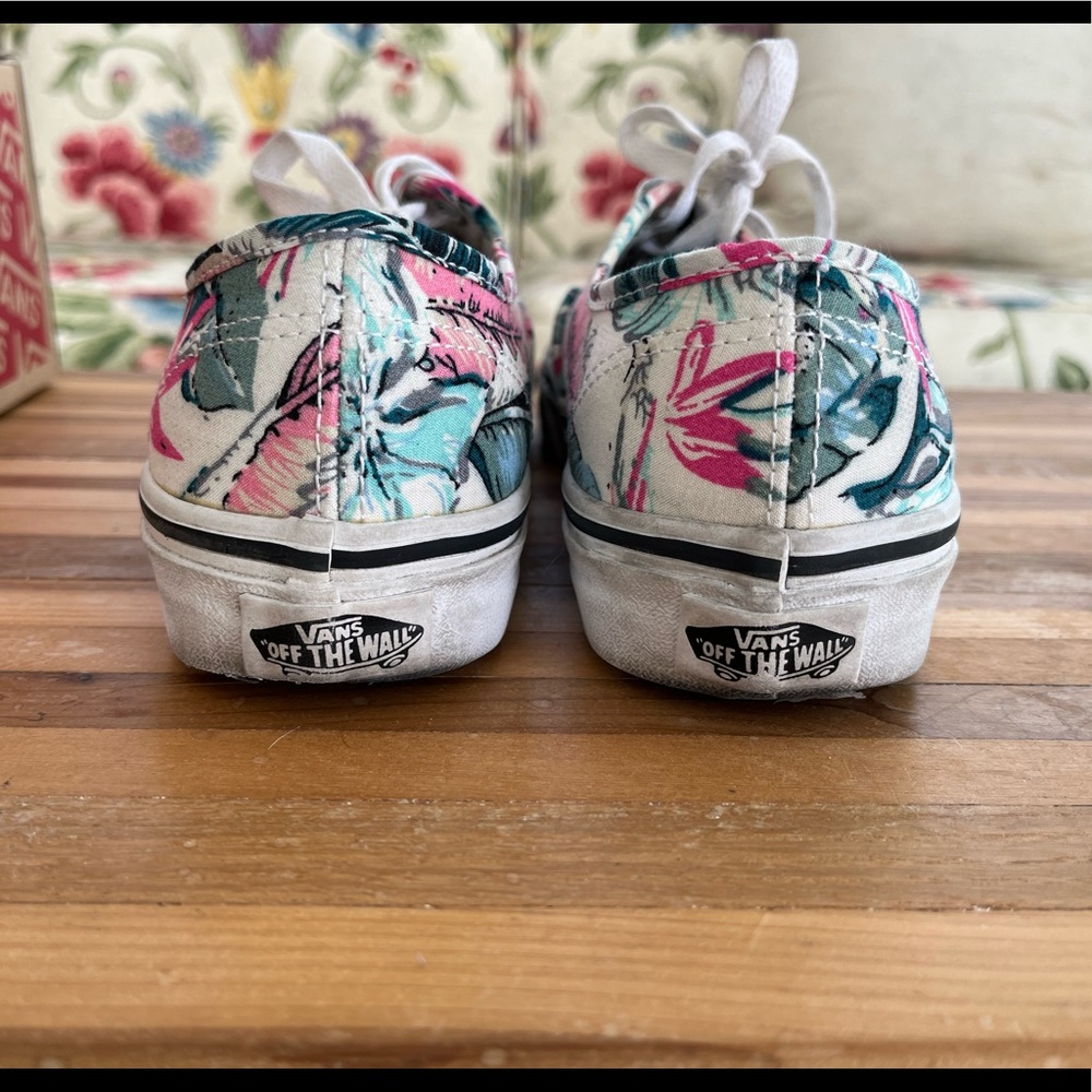 Vans Authentic Tropical Print In Multi-Color/True… - image 5